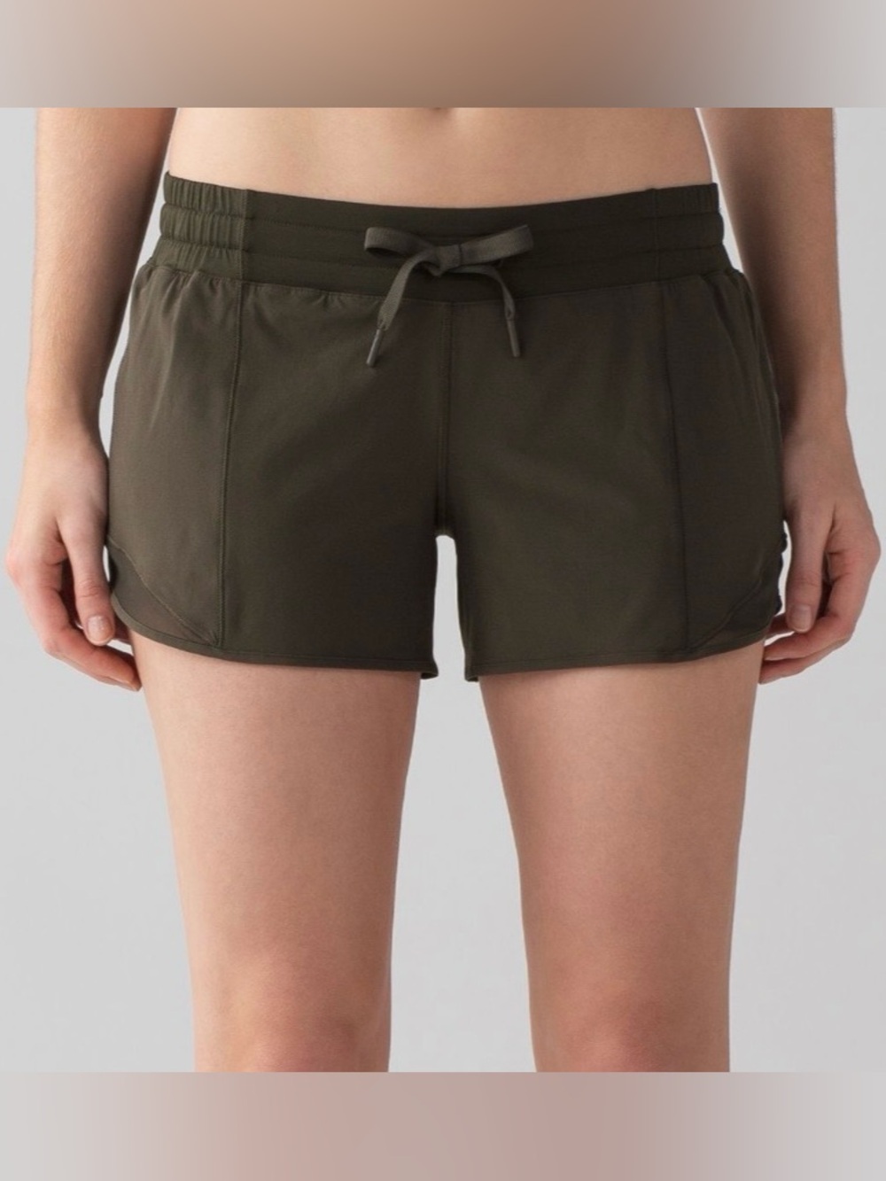 lululemon athletica Olive Green Hotty Hot 4” Low Rise Shorts Size 4